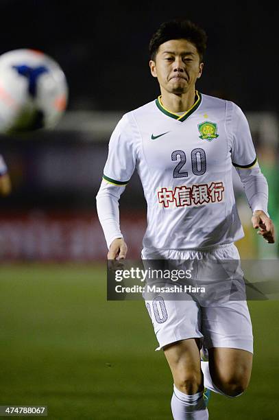 Zhang Xinxin of Beijing Guoan in action during the AFC Champions League match between Sanfrecce Hiroshima and Beijing Guoan at Hiroshima Big Arch on...
