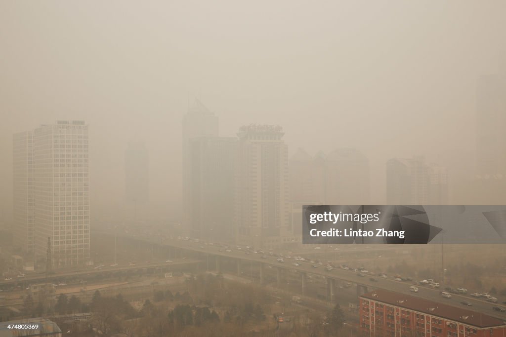 Beijing Enveloped In Heavy Smog