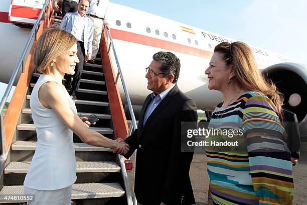 In this handout picture Queen Letizia of Spain arrives to El Salvador after visiting Honduras at El Salvador International Airport on May 26, 2015 in...