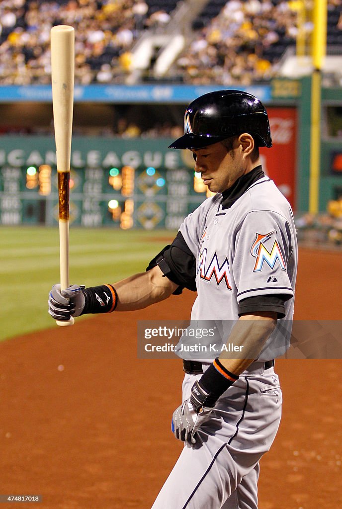 Miami Marlins v Pittsburgh Pirates