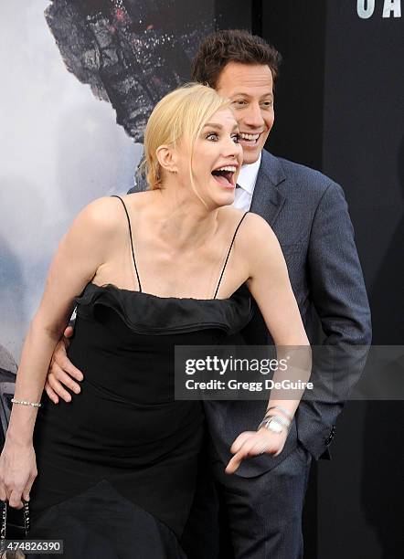 Actors Alice Evans and Ioan Gruffudd arrive at the Los Angeles premiere of "San Andreas" at TCL Chinese Theatre IMAX on May 26, 2015 in Hollywood,...