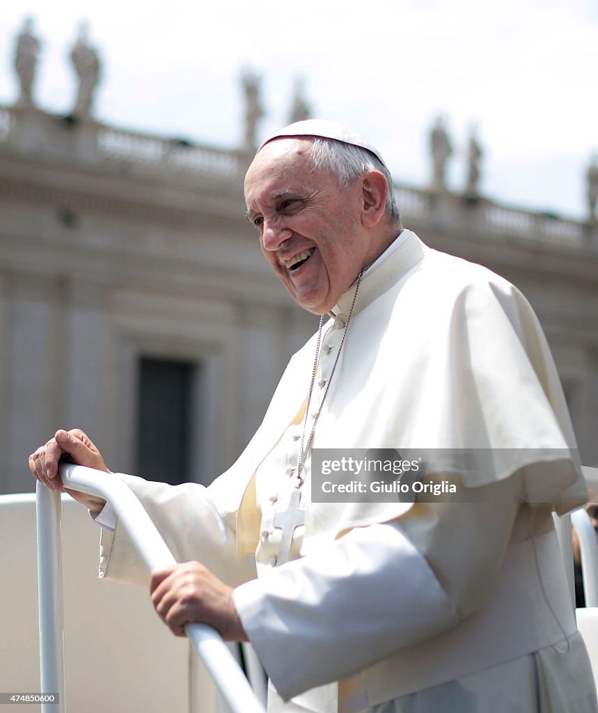 Pope Francis Holds His Weekly Audience