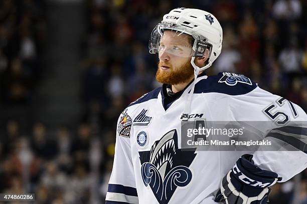Christopher Clapper 33 Christopher Clapperton Stock Photos, High-Res Pictures, and Images ...