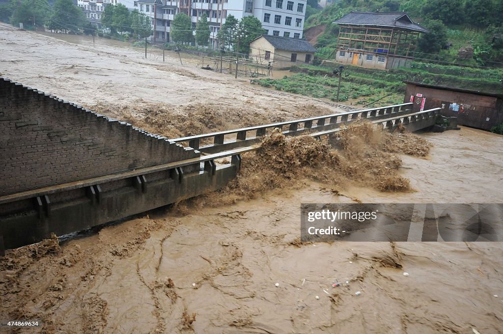 CHINA-WEATHER-FLOOD-LANDSLIDE