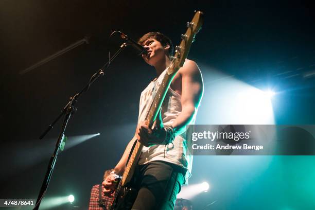 Calum Ritz 40 Seconds Of Summer Perform At The Ritz In Manchester Stock Photos ...