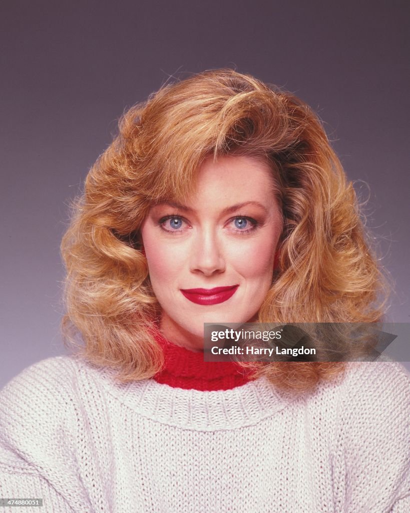 Actress Nancy Stafford poses for a portrait in 1988 in Los Angeles,... Nachrichtenfoto Getty