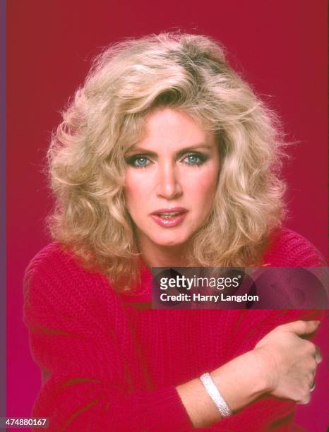 Actress Donna Mills poses for a portrait in 1986 in Los Angeles, California.