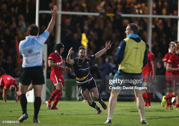 Ryan Lamb of Worcester, celebrates after converting the final try to win the match, celebrates during the Greene King IPA Championship Final 2nd leg...