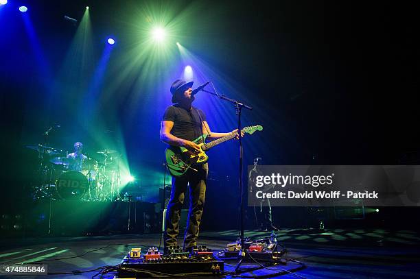 Mark Gardener from Ride performs at L'Olympia on May 27, 2015 in Paris, France.