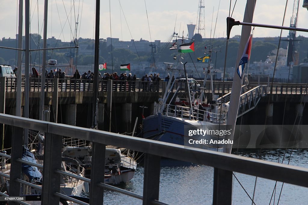 Aid flotilla stops at France on its way to Gaza