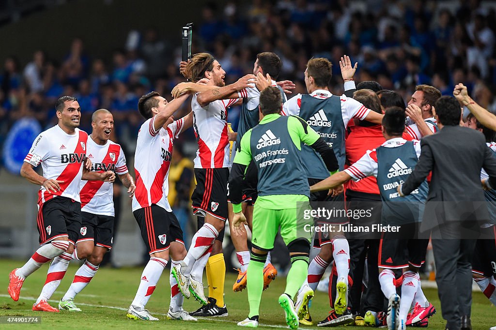 Cruzeiro v River Plate - Copa Bridgestone Libertadores 2015 Quarter-Finals