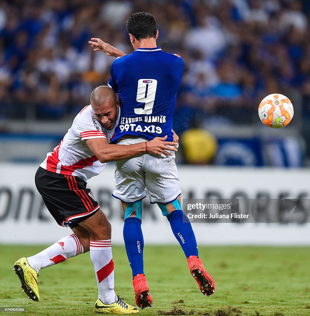 Cruzeiro v River Plate - Copa Bridgestone Libertadores 2015 Quarter-Finals