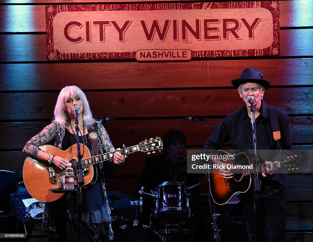 Emmylou Harris & Rodney Crowell In Concert - Nashville, Tennessee