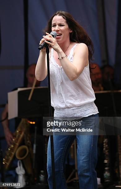 Chilina Kennedy performs at United presents 'Stars in the Alley' in Shubert Alley on May 27, 2015 in New York City.