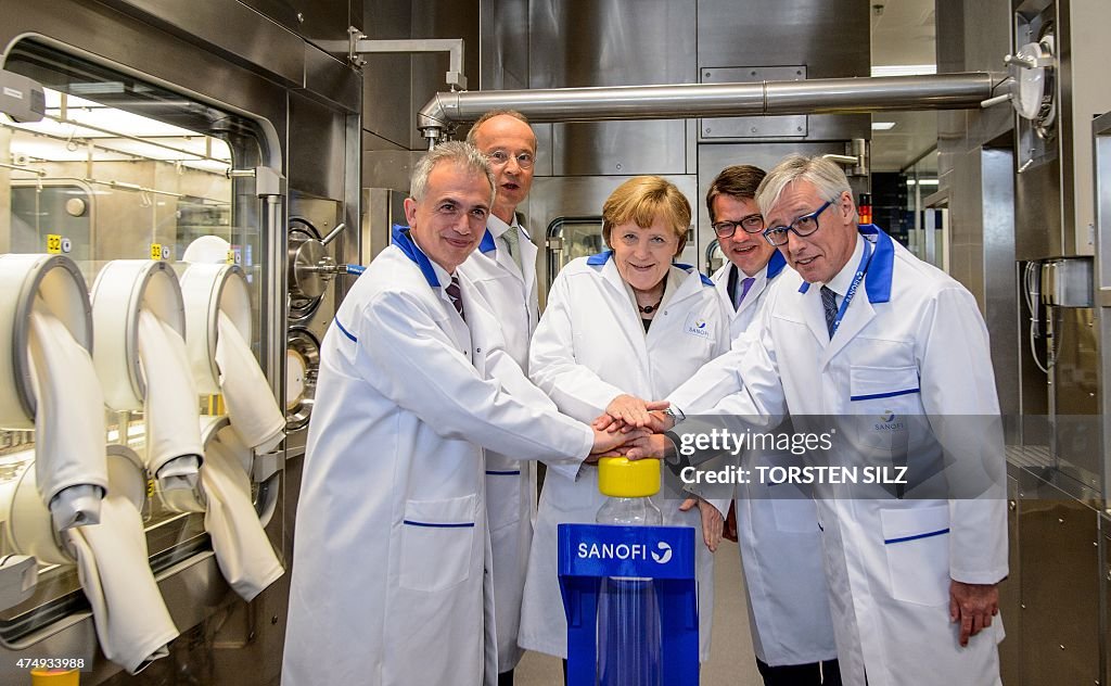 GERMANY-COMPANY-POLITICS-MERKEL