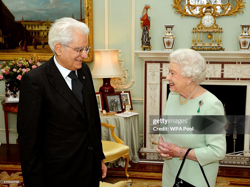 Credentials presented at Buckingham Palace
