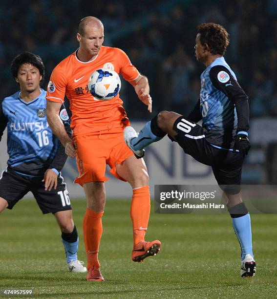 Zlatan Muslimovic of Guizhou Renhe in action during the AFC Champions League Group H match between Kawasaki Frontale and Guizhou Renhe at Todoroki...