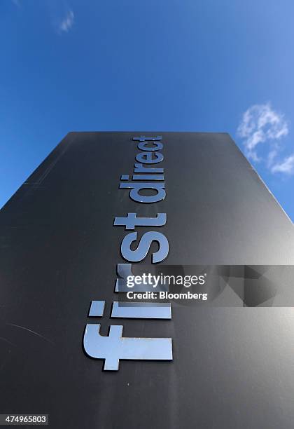 165 Full Service Banking Stock Photos, High-Res Pictures, and Images ...