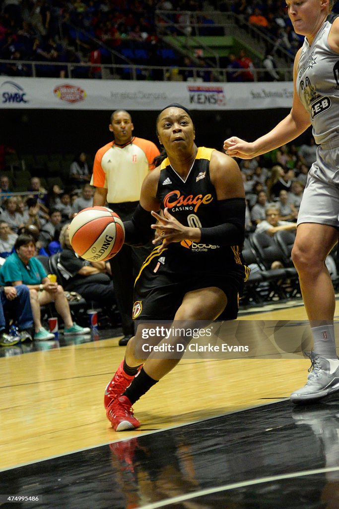 Tulsa Shock v San Antonio Stars