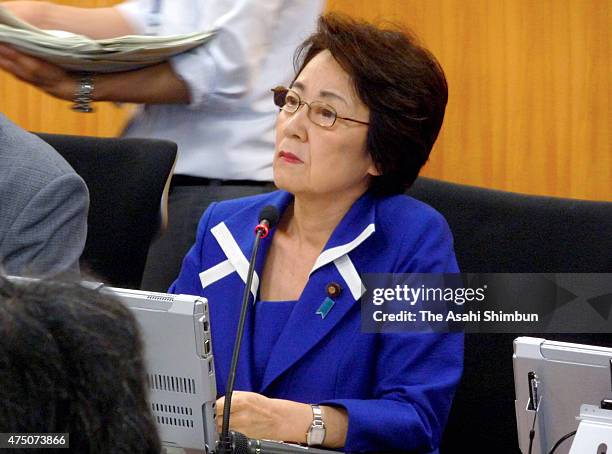 Japanese Disaster Management Minister Eriko Yamatani speaks during an emergency meeting on the volcanic eruption of the Mount Shindake on...