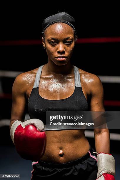 young woman boxer. - fighter portraits 2015 stockfoto's en -beelden