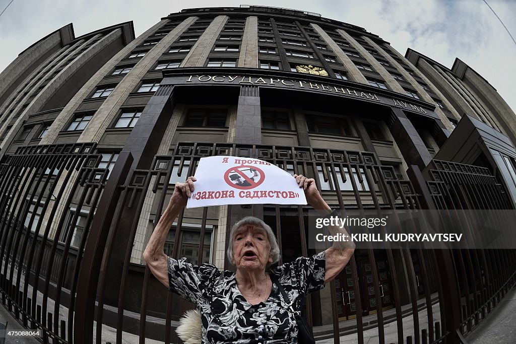 RUSSIA-POLITICS-NGO-LAW