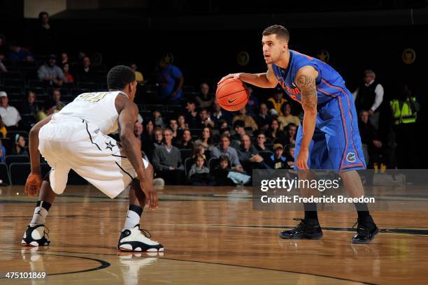 Scottie Wilbekin of the Florida Gators plays against the Vanderbilt Commodores at Memorial Gym on February 25, 2014 in Nashville, Tennessee.