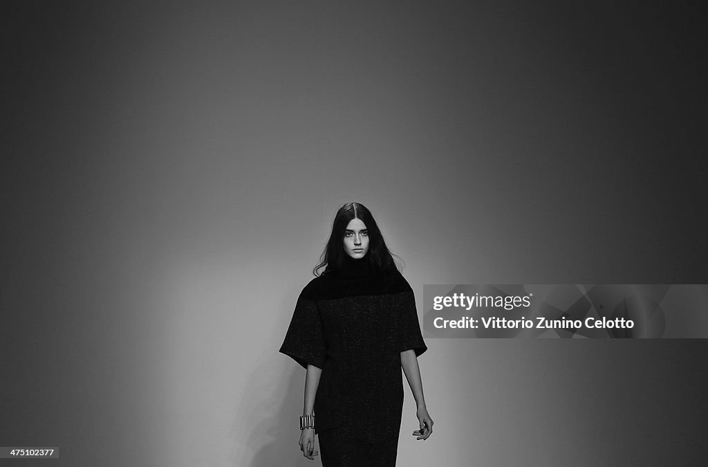 Alternative View - Paris Fashion Week Womenswear Fall/Winter 2014-2015