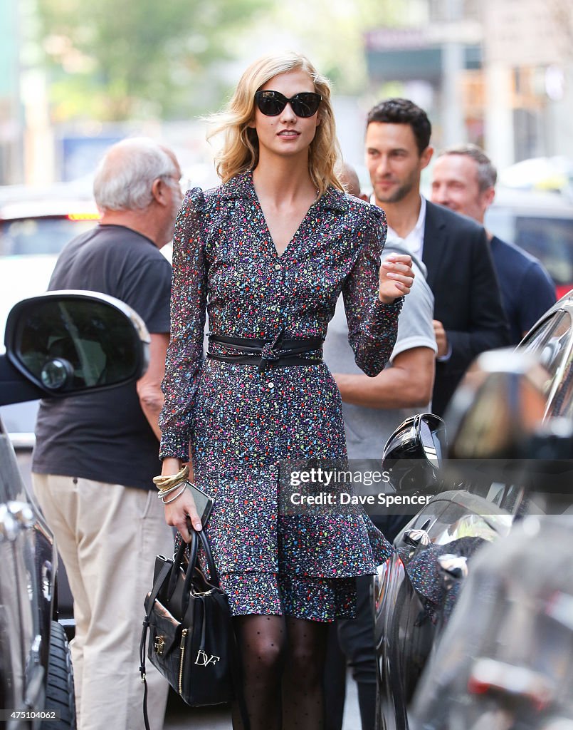 Exclusive - Karlie Kloss Sighting In New York City