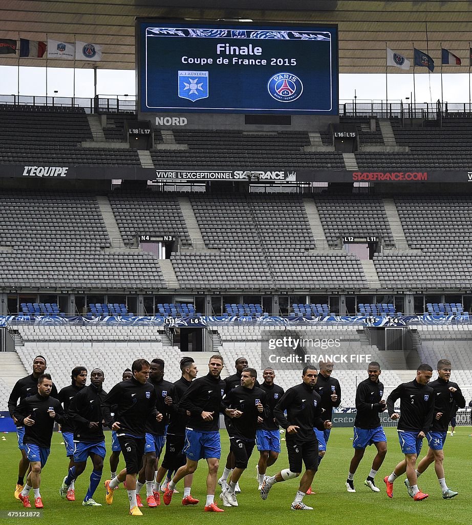 FBL-FRA-CUP-AUXERRE-TRAINING