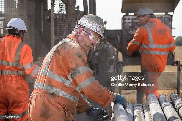 Oil Rig Friends Oil Rig Teamwork Photos and Premium High Res Pictures - Getty Images