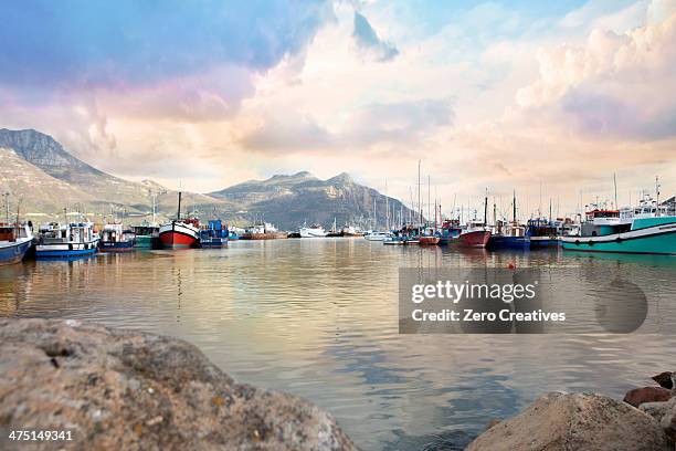 picturesque view of boats, hout bay, cape town, south africa - cape town harbour stockfoto's en -beelden