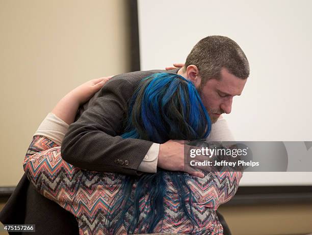 Dustin Diamond embraces his fiancee, Amanda Schutz during his trial in the Ozaukee County Courthouse May 29, 2015 in Port Washington, Wisconsin....