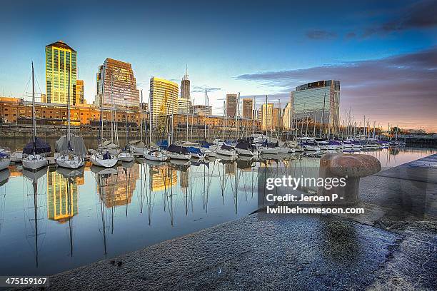 puerto madero - puerto madero 個照片及圖片檔