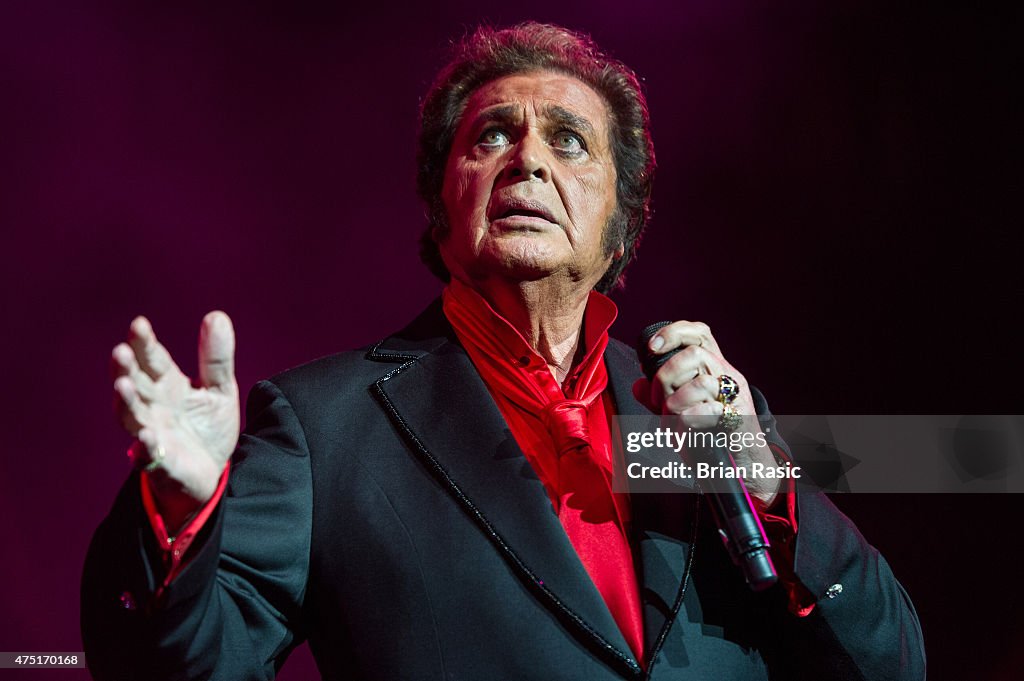 Engelbert Humperdinck Performs At The Royal Albert Hall