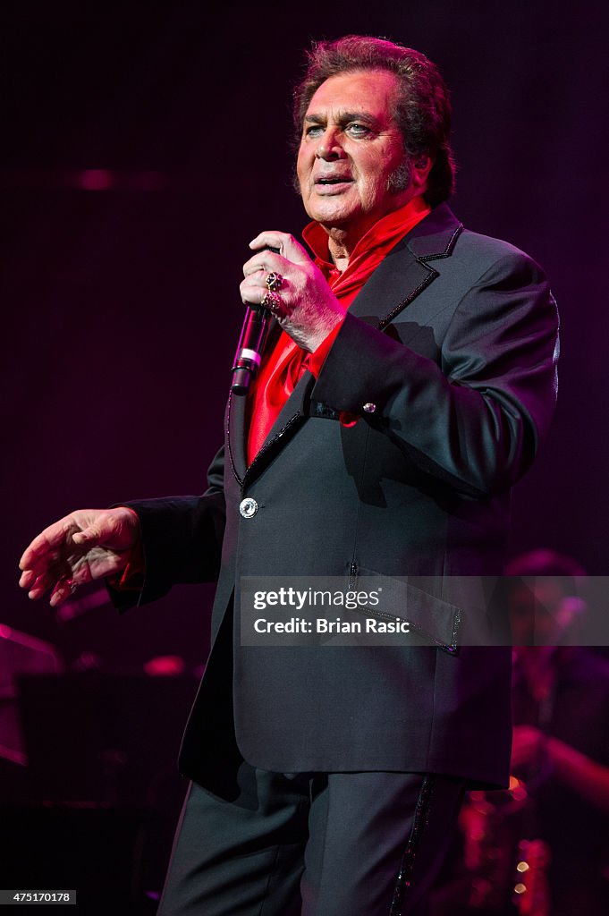 Engelbert Humperdinck Performs At The Royal Albert Hall