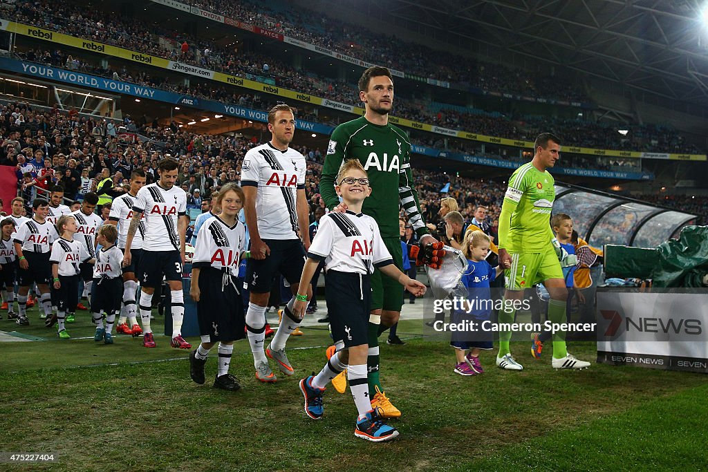 Sydney FC v Tottenham