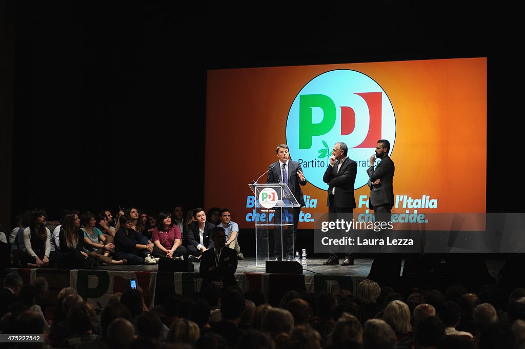 Prime Minister Renzi Attends Last Political Rally Before Regional Election