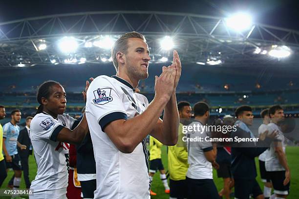 Harry Kane of Hotspur thanks the crowd after winning the international friendly match between Sydney FC and Tottenham Spurs at ANZ Stadium on May 30,...