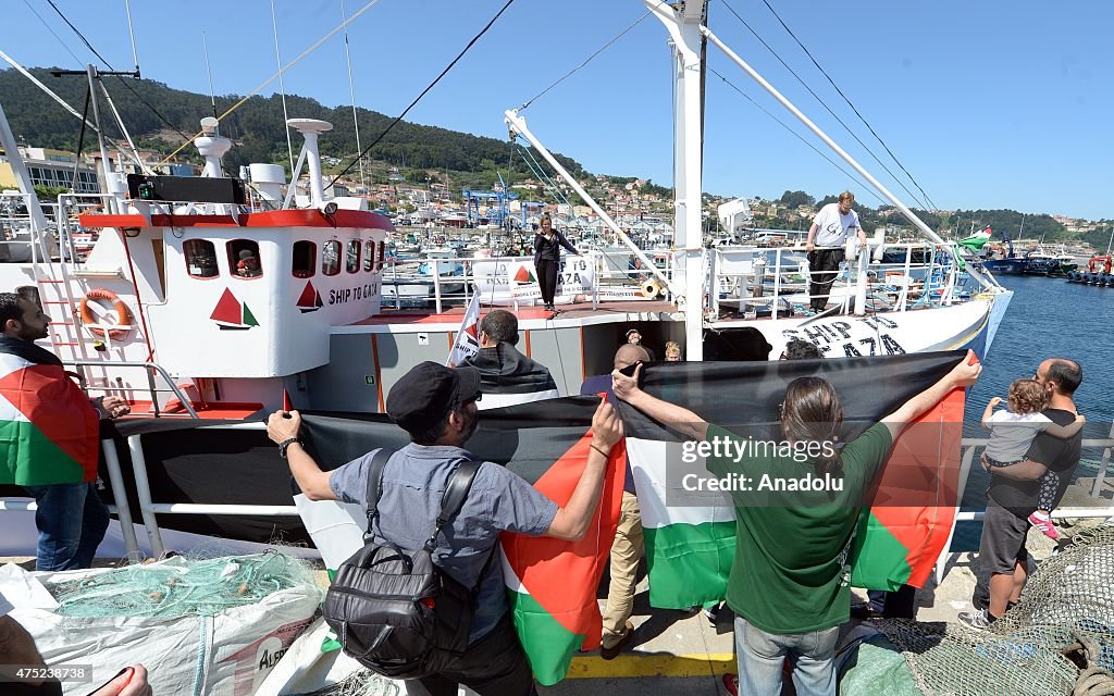 Swedish fishing boat carrying humanitarian aid to Gaza arrives to Galicia