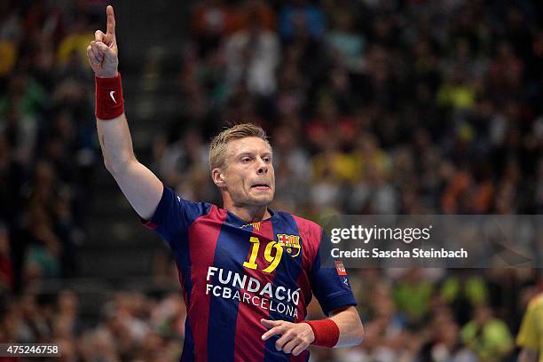 Gudjon Valur Sigurdsson of Barcelona reacts during the "VELUX EHF FINAL4" semi final match FC Barcelona and KS Vive Tauron Kielce at Lanxess Arena on...