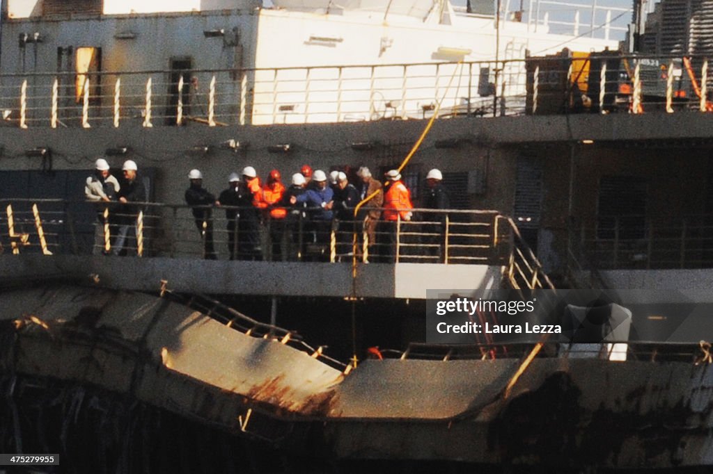 Former Captain Of The Costa Concordia Returns To The Ship