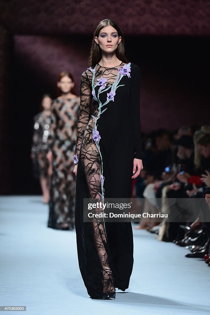 Nina Ricci : Runway - Paris Fashion Week Womenswear Fall/Winter 2014-2015