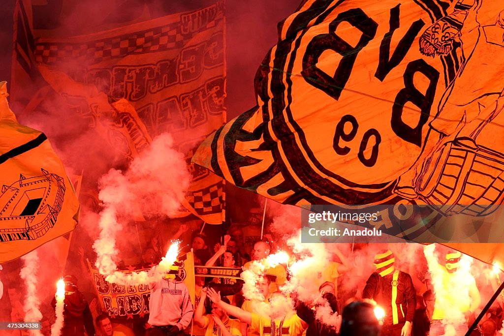 Borussia Dortmund v VfL Wolfsburg - DFB Cup Final