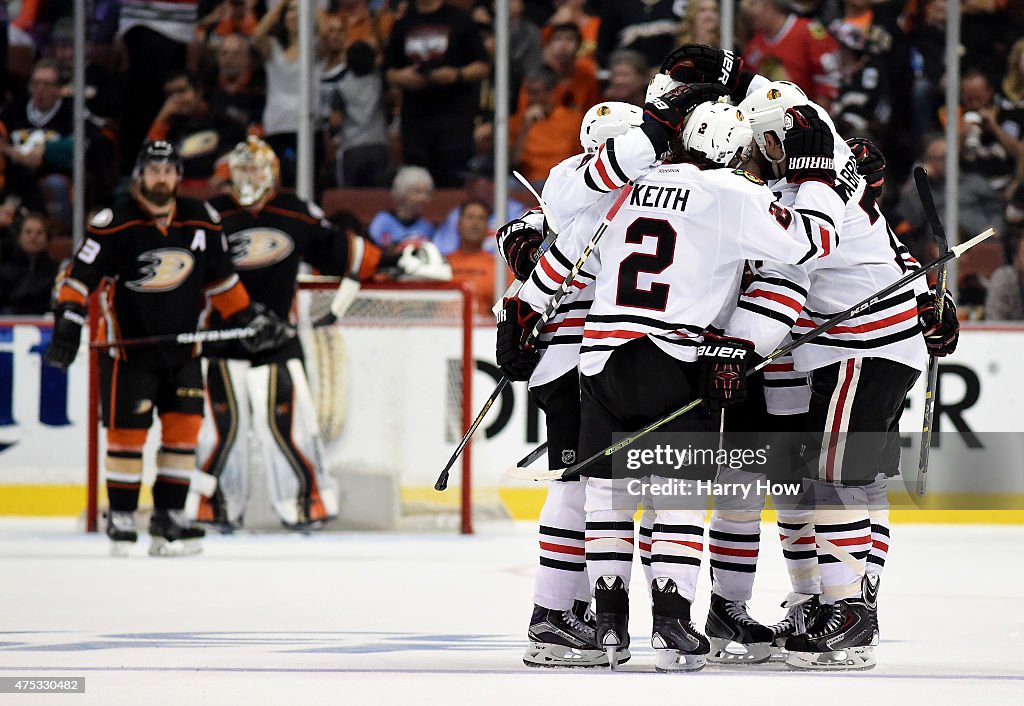 Chicago Blackhawks v Anaheim Ducks - Game Seven