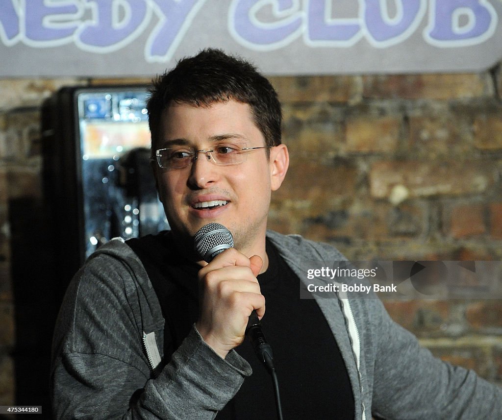Pete Davidson From Saturday Night Live Performs At Stress Factory Stress Factory Comedy Club