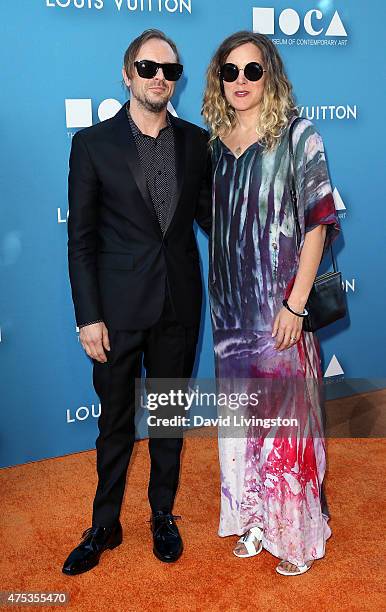 Artist Sterling Ruby and photographer Melanie Schiff attend the MOCA Gala 2015 presented by Louis Vuitton at The Geffen Contemporary at MOCA on May...