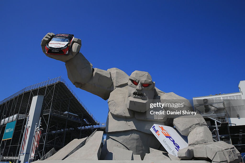 NASCAR Sprint Cup Series FedEx 400 Benefiting Autism Speaks