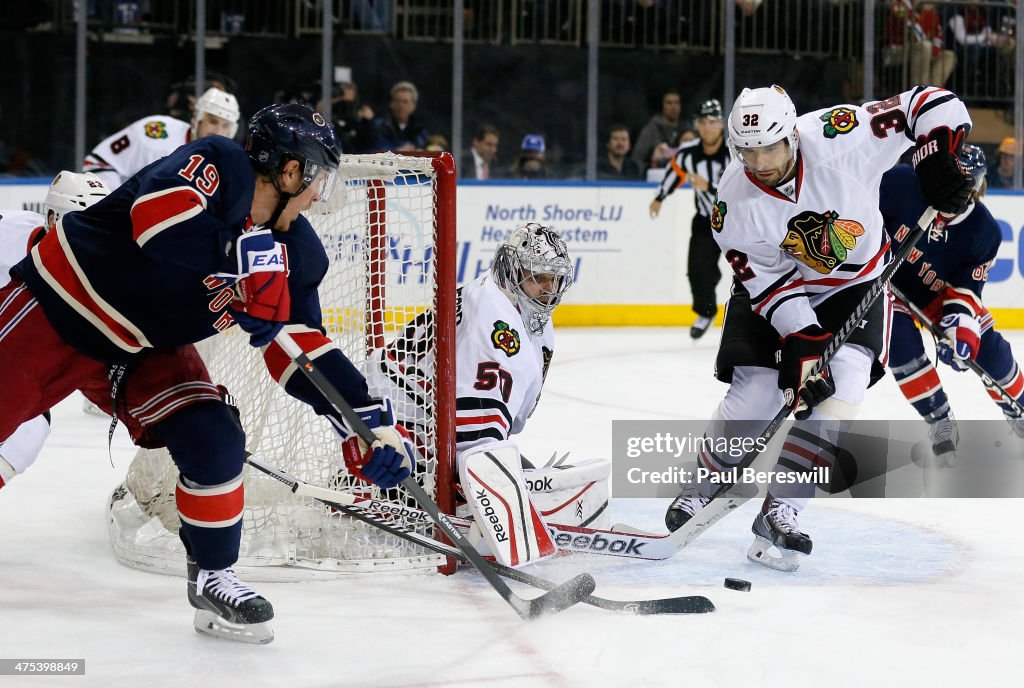 Chicago Blackhawks v New York Rangers