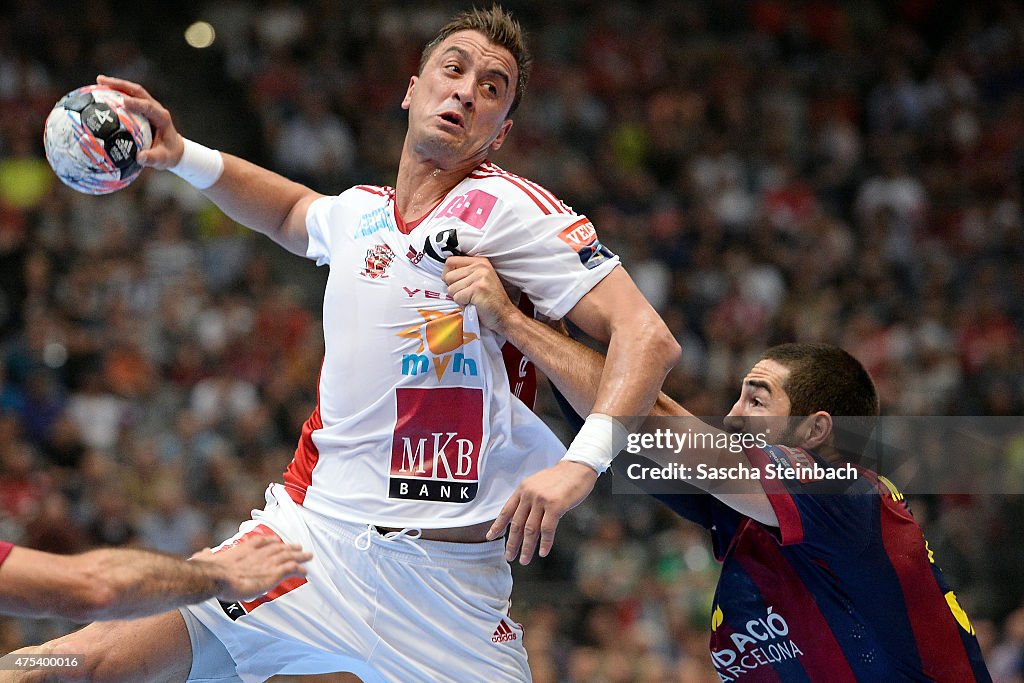 FC Barcelona v MKB-MVM Veszprem - VELUX EHF FINAL4 Final